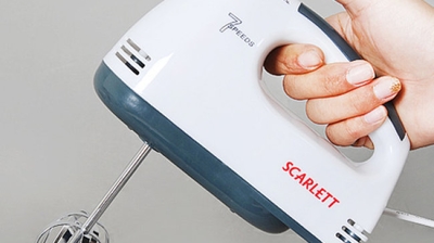 Review máy đánh trứng cầm tay Scarlett 180W giá rẻ chỉ 99K