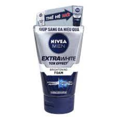 Sữa rửa mặt Nivea Extra White 10x Effect Foam